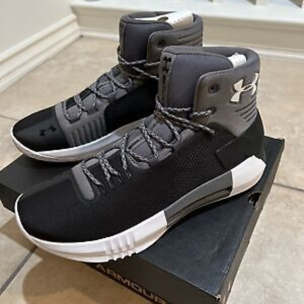Under Armour Shoes